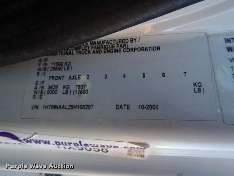 image for item HX9058 2009 International 4300  utility truck with crane