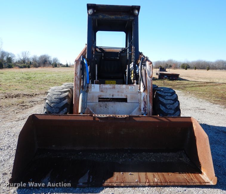 image for item HX9059 Bobcat 975  skid steer loader