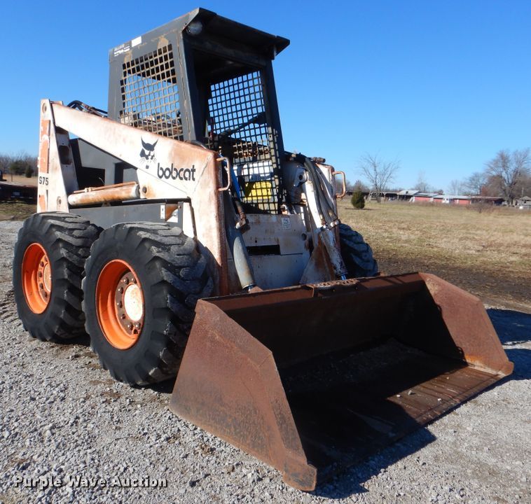 image for item HX9059 Bobcat 975  skid steer loader