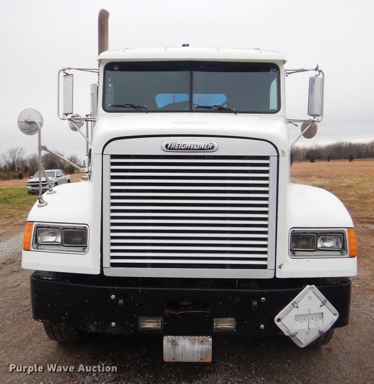image for item HX9064 1998 Freightliner FLD  vacuum truck
