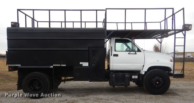 image for item HX9065 2001 Chevrolet C7500  chip bed truck