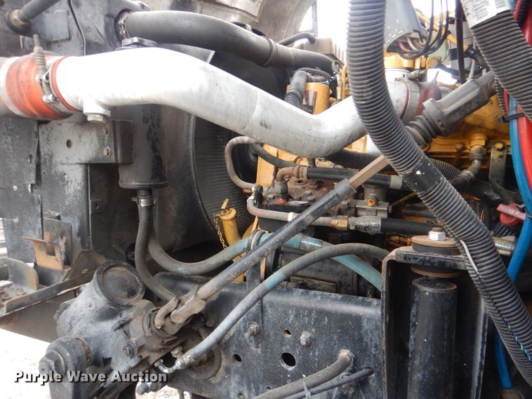 image for item HX9065 2001 Chevrolet C7500  chip bed truck