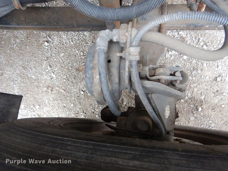 image for item HX9065 2001 Chevrolet C7500  chip bed truck