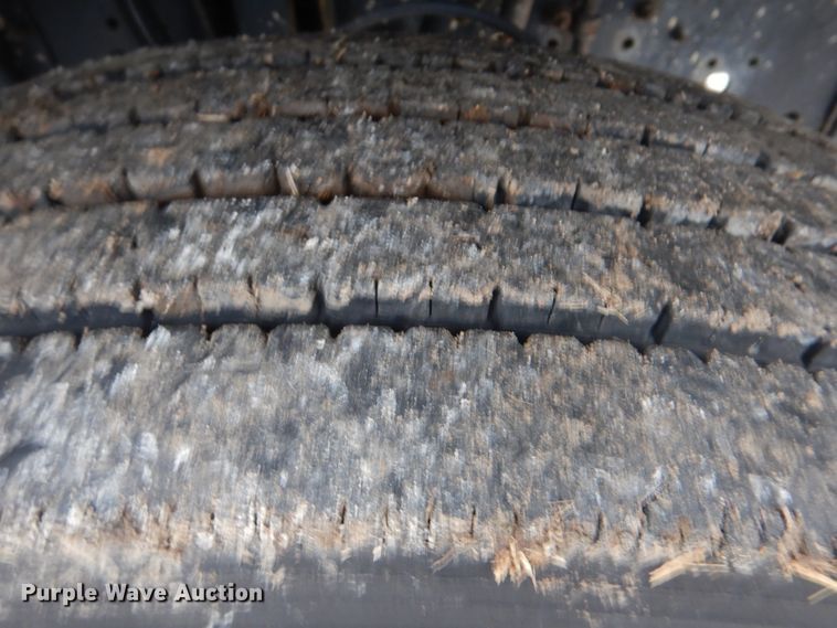 image for item HX9065 2001 Chevrolet C7500  chip bed truck