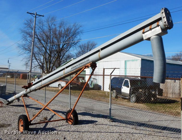 image for item DF3224 Mayrath grain auger