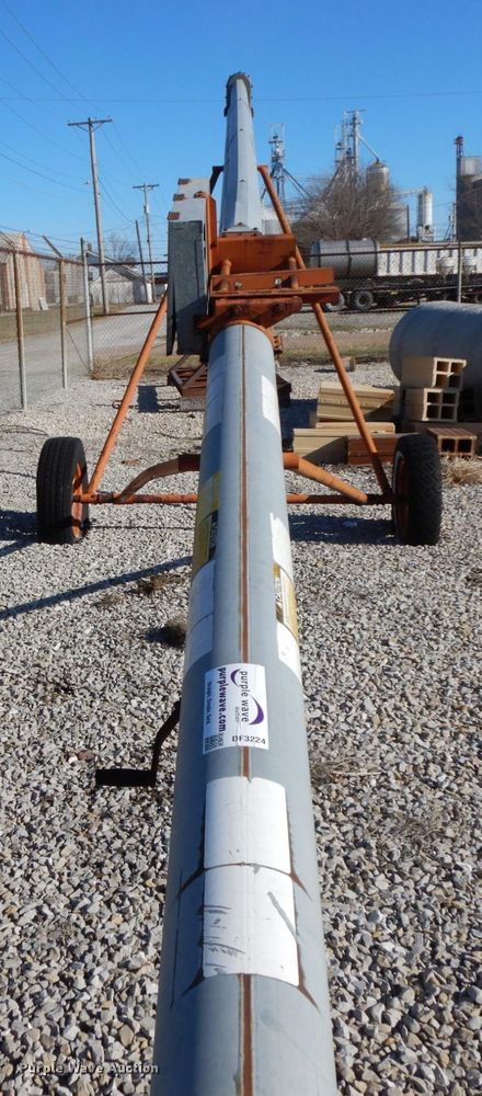 image for item DF3224 Mayrath grain auger