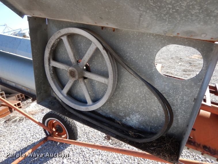 image for item DF3224 Mayrath grain auger