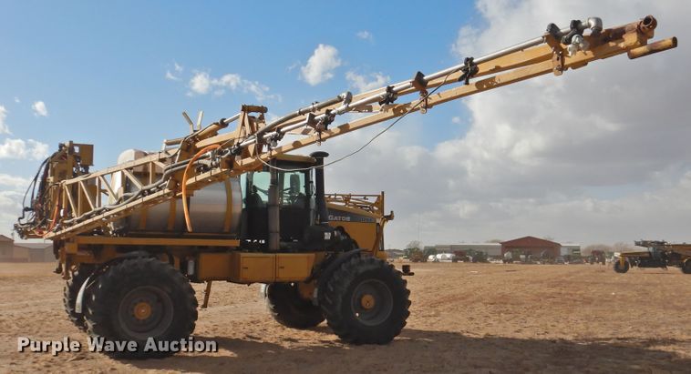 image for item DG1501 2000 Ag-Chem RoGator 1254  sprayer