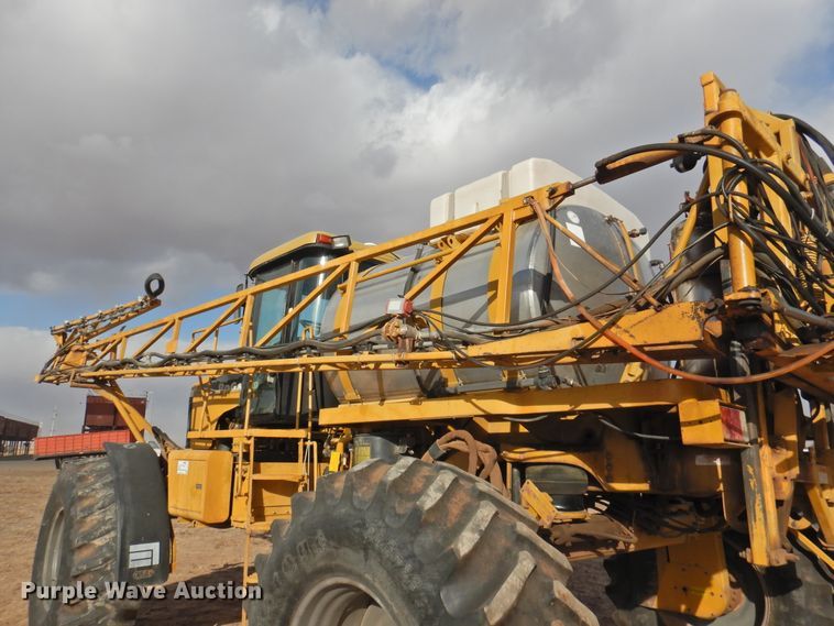 image for item DG1501 2000 Ag-Chem RoGator 1254  sprayer