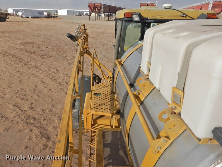 image for item DG1501 2000 Ag-Chem RoGator 1254  sprayer