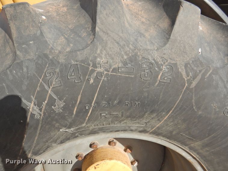 image for item DG1501 2000 Ag-Chem RoGator 1254  sprayer