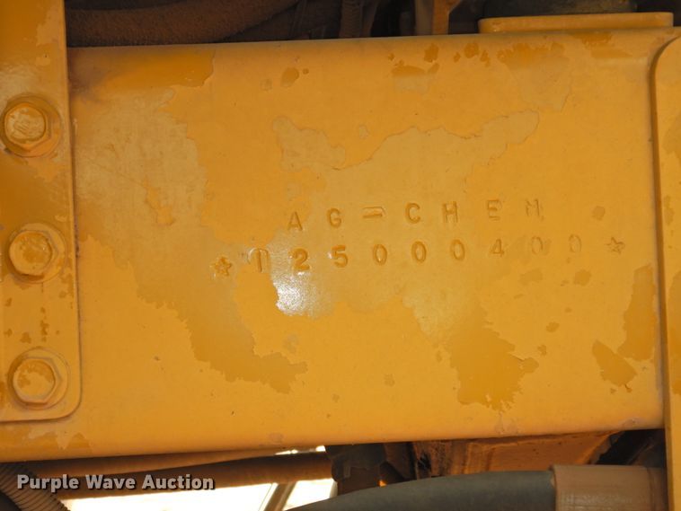 image for item DG1501 2000 Ag-Chem RoGator 1254  sprayer