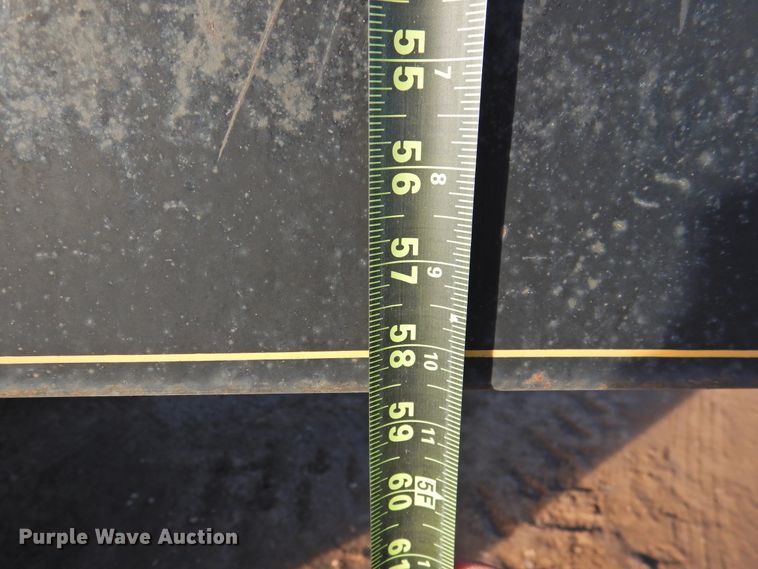 image for item DG1518 1975 GMC 6500  grain truck