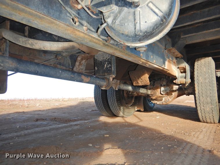 image for item DG1518 1975 GMC 6500  grain truck