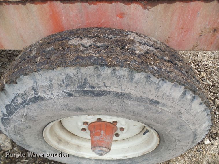image for item DG2160 United Farm Tools 180 silage wagon