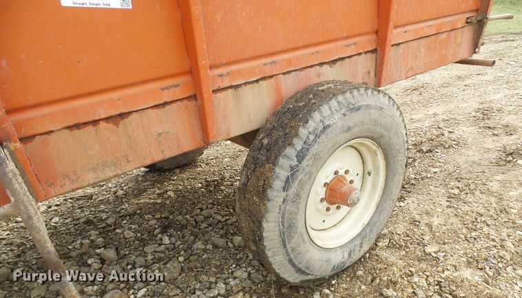 image for item DG2160 United Farm Tools 180 silage wagon