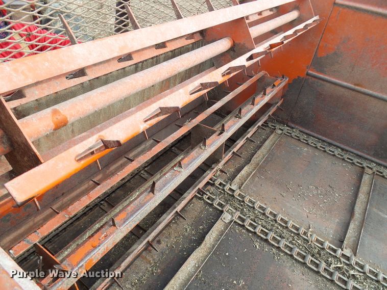 image for item DG2160 United Farm Tools 180 silage wagon