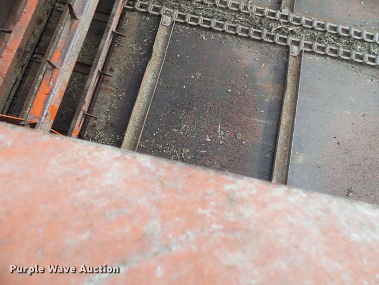 image for item DG2160 United Farm Tools 180 silage wagon