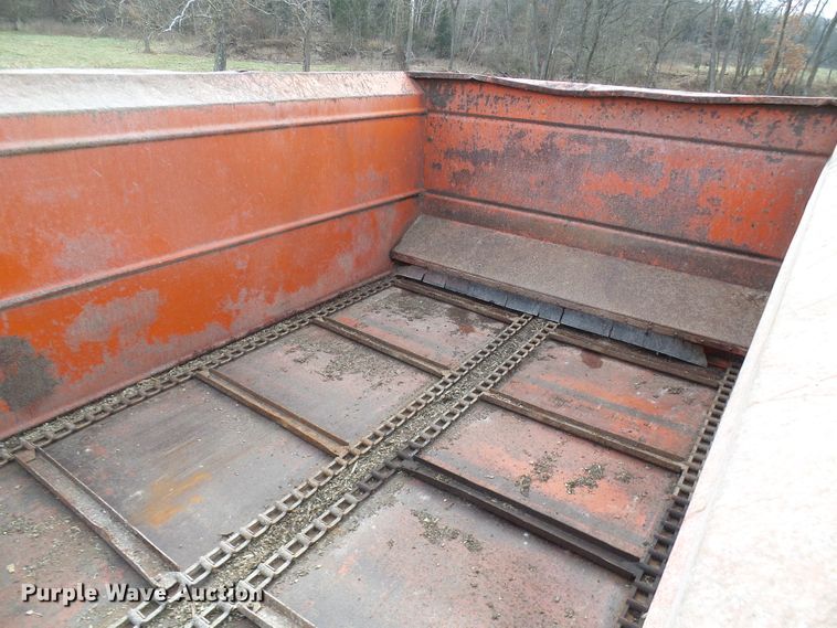 image for item DG2160 United Farm Tools 180 silage wagon