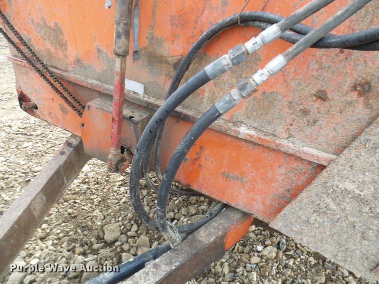 image for item DG2160 United Farm Tools 180 silage wagon