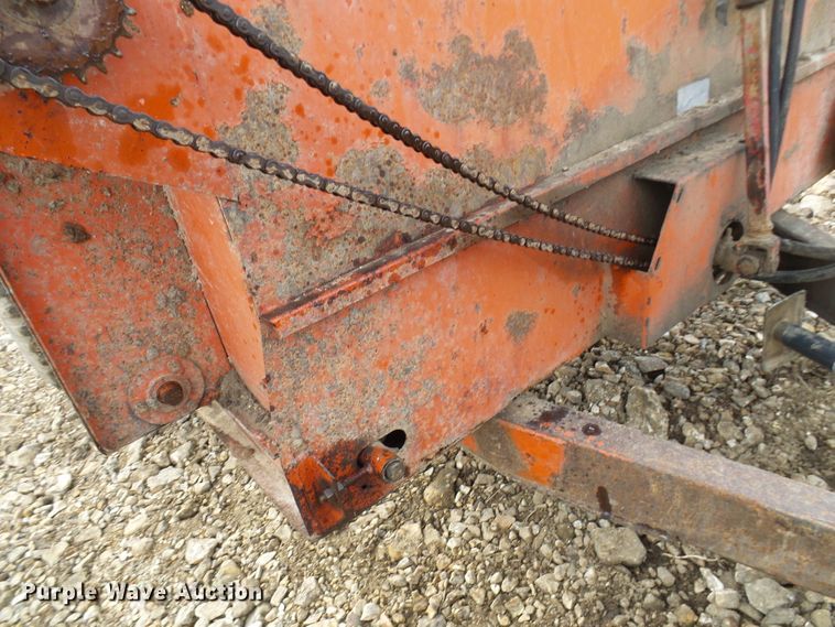 image for item DG2160 United Farm Tools 180 silage wagon