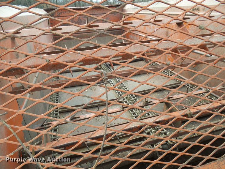 image for item DG2160 United Farm Tools 180 silage wagon