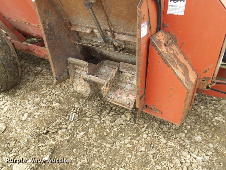 image for item DG2161 Gehl 315 Scavenger manure spreader
