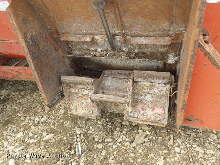 image for item DG2161 Gehl 315 Scavenger manure spreader