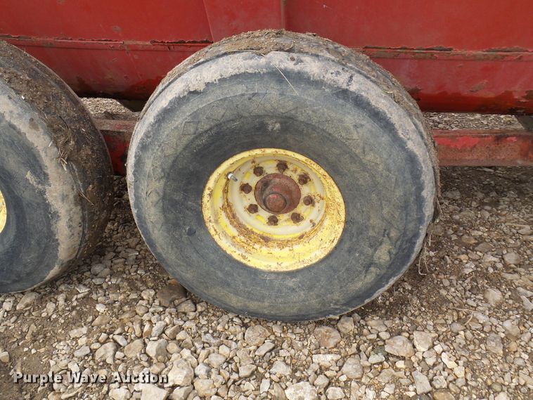 image for item DG2161 Gehl 315 Scavenger manure spreader