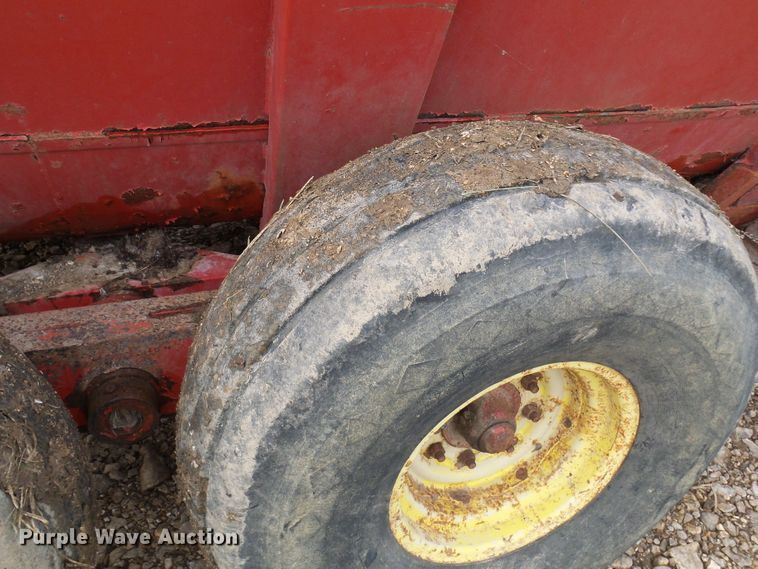 image for item DG2161 Gehl 315 Scavenger manure spreader