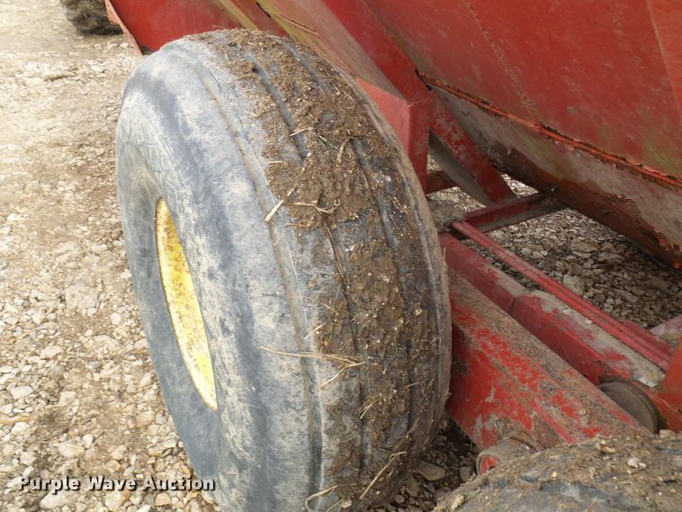 image for item DG2161 Gehl 315 Scavenger manure spreader