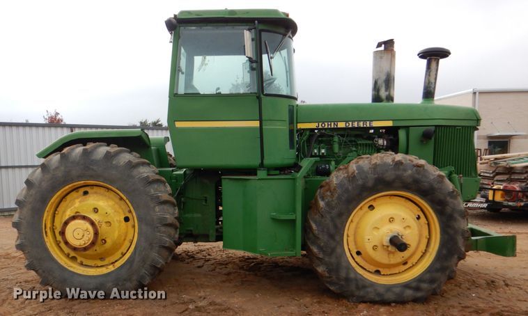 image for item DH5433 1980 John Deere 8640H  4WD tractor