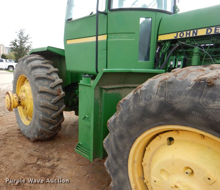 image for item DH5433 1980 John Deere 8640H  4WD tractor
