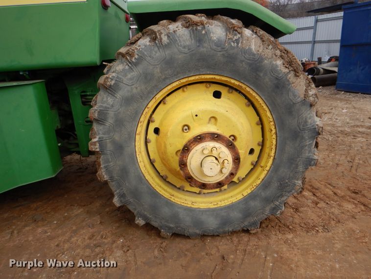 image for item DH5433 1980 John Deere 8640H  4WD tractor