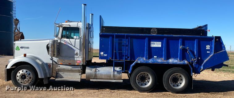 image for item DI3612 2002 Kenworth W900  manure spreader truck