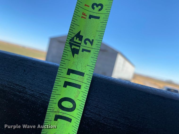 image for item DI3612 2002 Kenworth W900  manure spreader truck