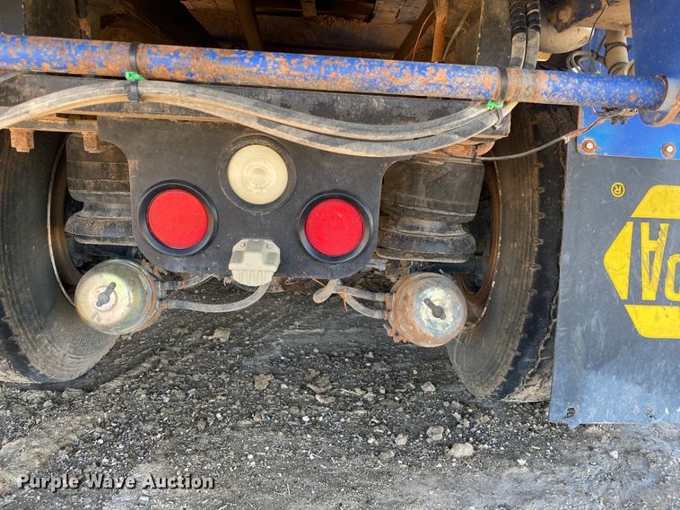 image for item DI3612 2002 Kenworth W900  manure spreader truck