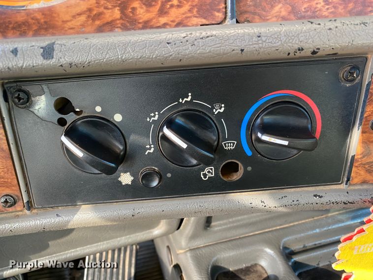 image for item DI3612 2002 Kenworth W900  manure spreader truck