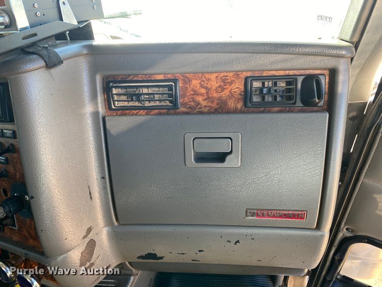 image for item DI3612 2002 Kenworth W900  manure spreader truck