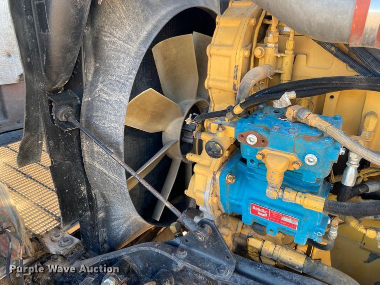 image for item DI3612 2002 Kenworth W900  manure spreader truck