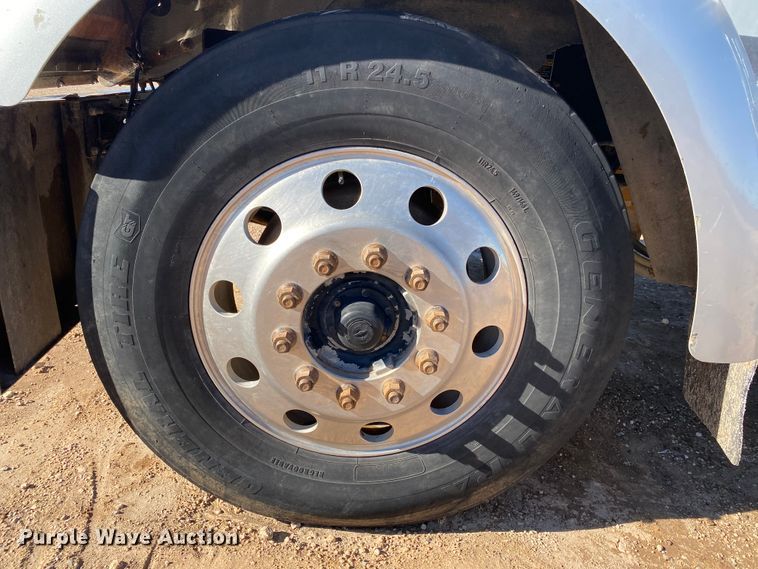 image for item DI3612 2002 Kenworth W900  manure spreader truck