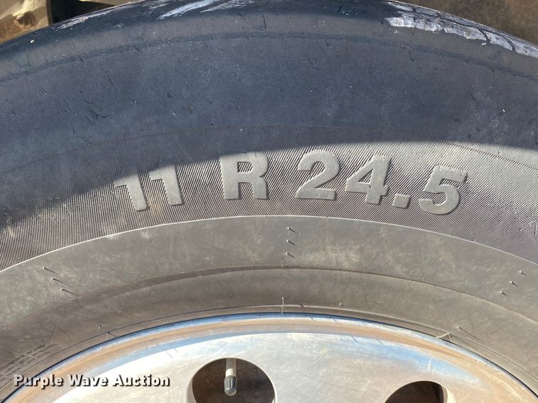 image for item DI3612 2002 Kenworth W900  manure spreader truck