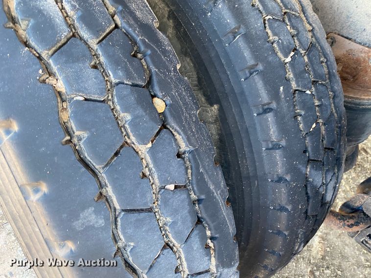 image for item DI3612 2002 Kenworth W900  manure spreader truck