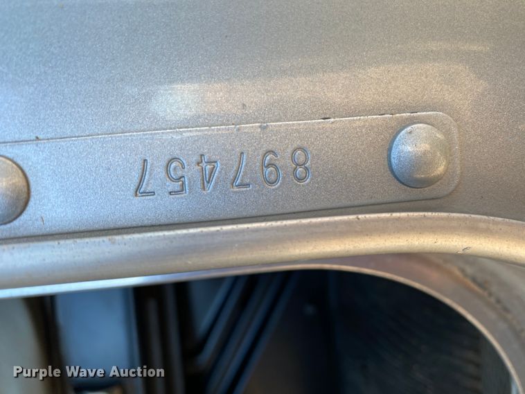 image for item DI3612 2002 Kenworth W900  manure spreader truck