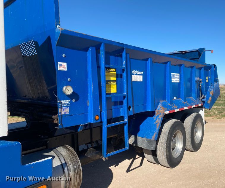 image for item DI3613 1992 Kenworth T600  manure spreader truck