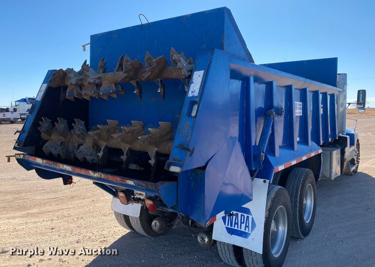 image for item DI3613 1992 Kenworth T600  manure spreader truck
