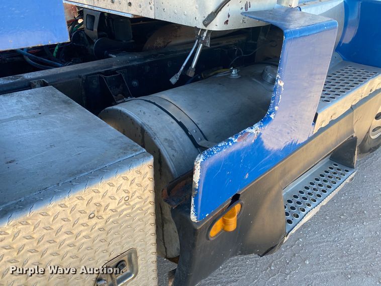 image for item DI3613 1992 Kenworth T600  manure spreader truck