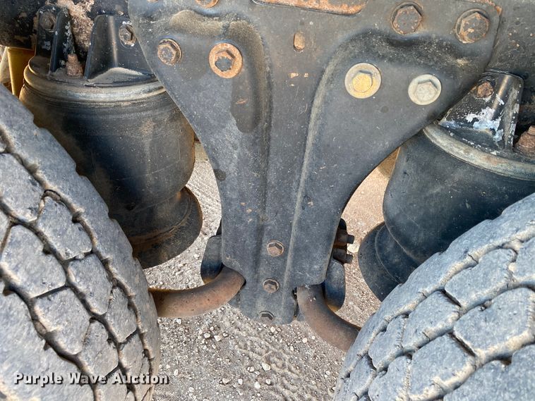 image for item DI3613 1992 Kenworth T600  manure spreader truck