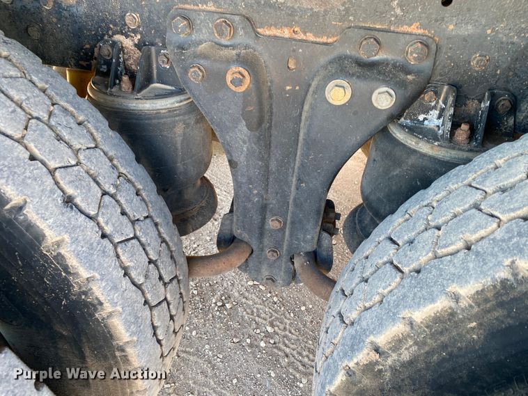 image for item DI3613 1992 Kenworth T600  manure spreader truck