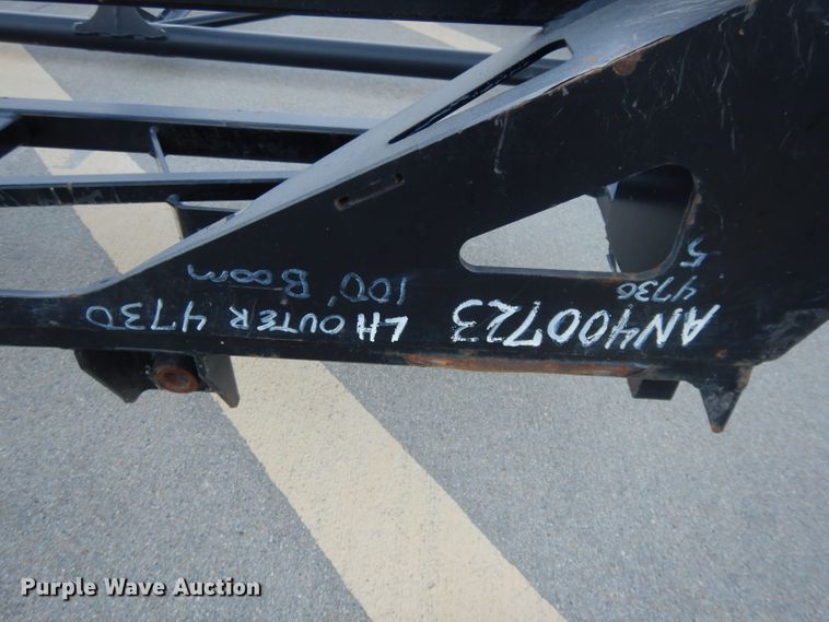 image for item DI8239 John Deere 4730 spray booms